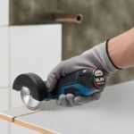 برش ام دی اف با فرز شارژی بوش GWS 12V-76 Professional