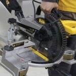 اره فارسی کشویی بر دو طرفه دیوالت DW714-B5